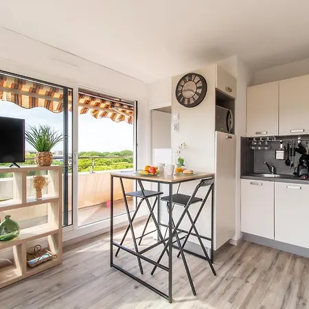 Appartement Rêves Ensablés * Clim * Proche * Terrasse * Port Camargue *